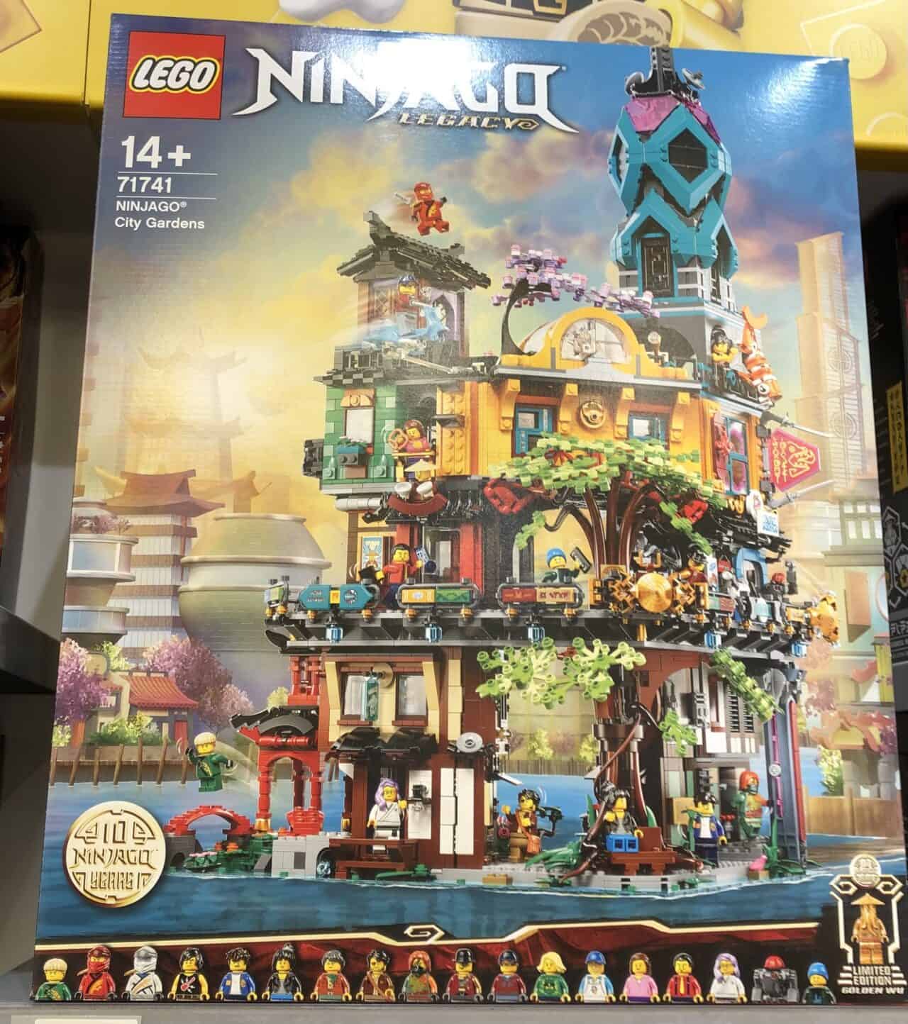 Ninjago city gardens - Brick Imagination