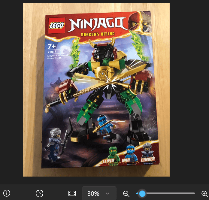 71817 Lloyd’s Elemental power mech